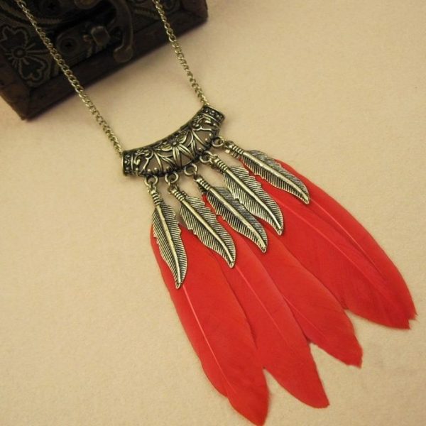 Feather necklace -Red